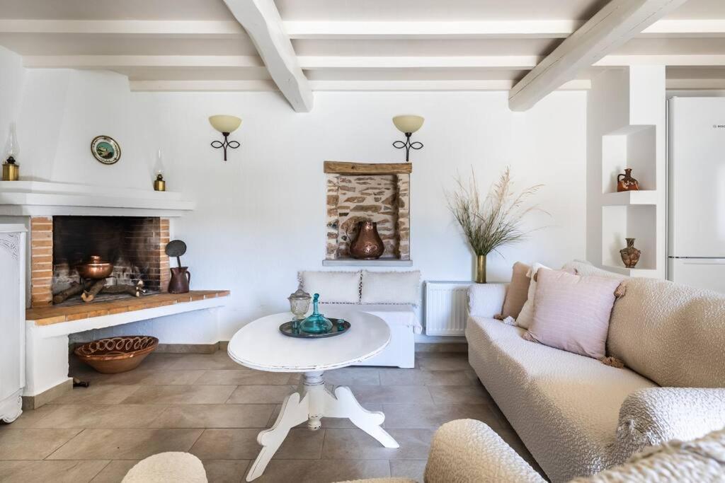 Villa Ambeli Bandar Skopelos Luaran gambar